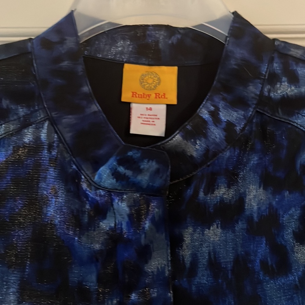 RubyRd. Dressy Blouse 
Royal/Navy hues. Size 12 
Machine Washable
NWOT - Picture 2 of 7